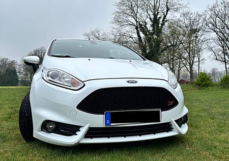 Ford Fiesta 1,6 EcoBoost ST ST