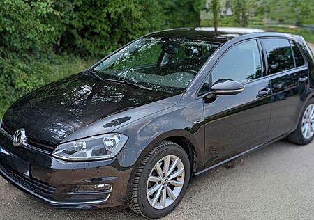 VW Golf Volkswagen VII 2.0 TDI LOUNGE NAVI, SITZHZG.