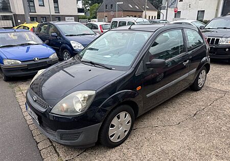 Ford Fiesta Ambiente Klima TÜV neu
