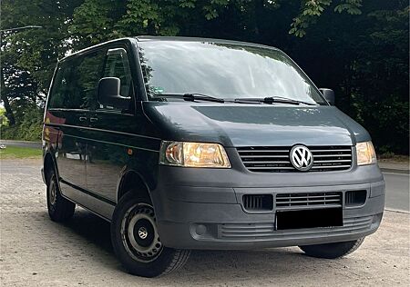 VW T5 Multivan Volkswagen ; 1.9 TDI ; Beach ; TÜV 2 Jahre ;