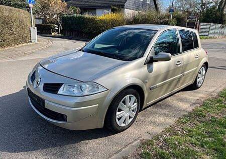 Renault Megane Dynamique 1.9 dCi Klimaautom Euro 4 AHK