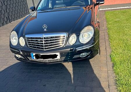 Mercedes-Benz E 320 CDI 4MATIC AVANTGARDE Avantgarde