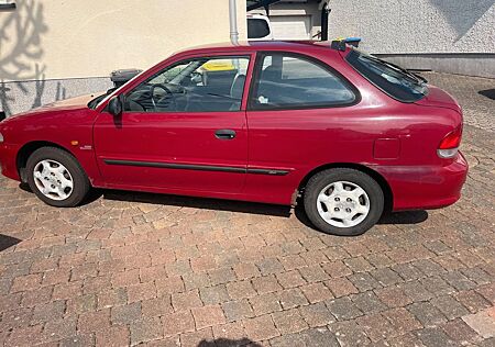 Hyundai Accent 1.3 GLS GLS