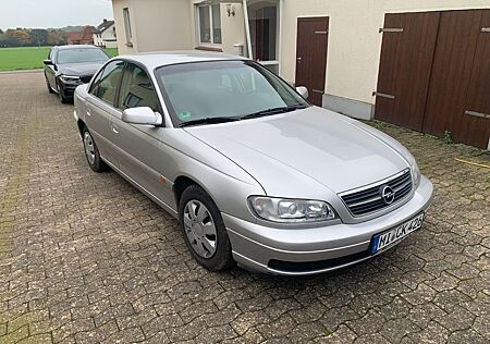 Opel Omega 2.2 - 16V Scheckheft gepflegt