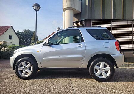 Toyota RAV 4 4x4 Nur 55 Tkm-AHK-3Türig