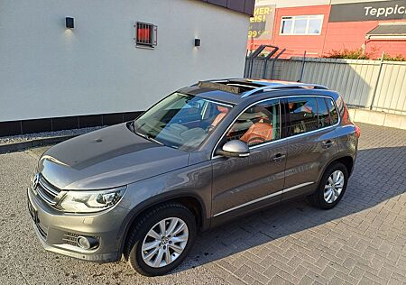 VW Tiguan Volkswagen Sport & Style 4Motion Schiebedach AHK