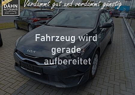 Kia Cee'd Ceed 1.5 T-GDI OPF Vision