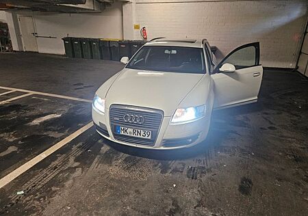 Audi A6 Allroad 3.0TDI (DPF) quattro tiptronic -