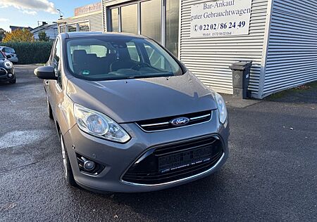 Ford C-Max Titanium