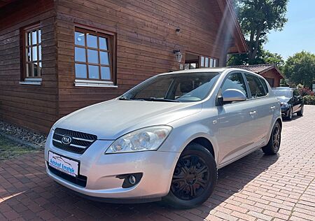 Kia Ceed EX *SCHIEBEDACH*KLIMA*AHK*SHZ*TLEDER*2HAND