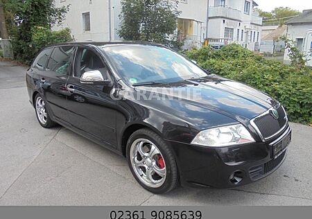 Skoda Octavia Combi RS 2.0 TDI Klimaaut/Shz+Parktronik