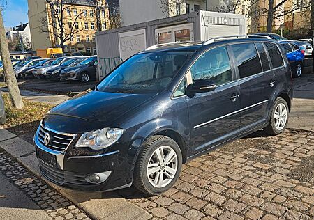 VW Touran Volkswagen Highline