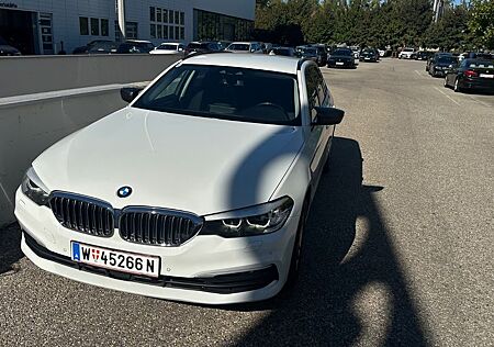 BMW 520 gebraucht kaufen BMW 520d Touring A -