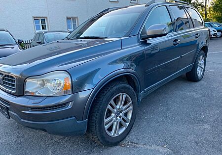 Volvo XC 90 XC90 D5 Summum LEDER NAVI XENON 7-SITZE TÜV07.26