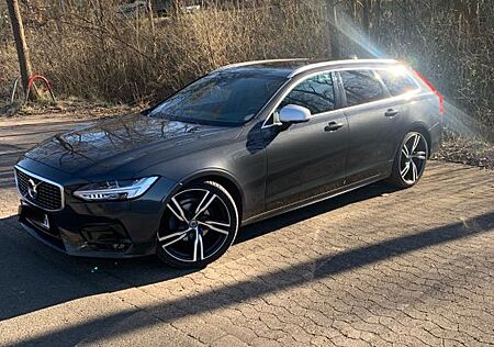 Volvo V90 *R-Design*Pano*Totwinkel*360Kamera*StandH