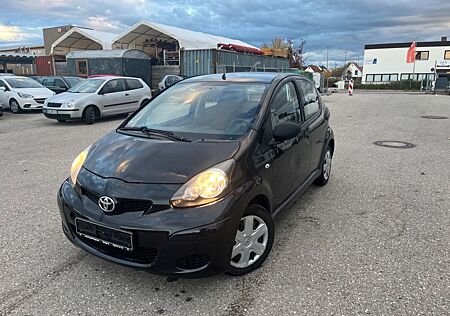 Toyota Aygo (X) Aygo (X) 1,0 Blue,Klima