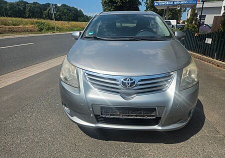 Toyota Avensis Kombi Sol
