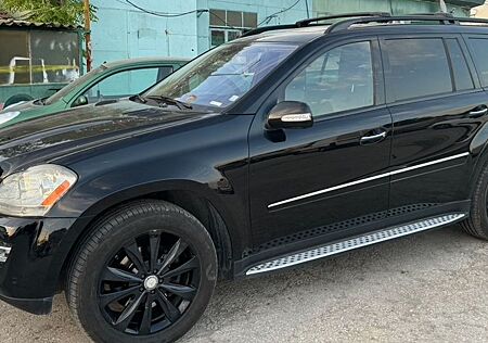 Mercedes-Benz GL 450 4MATIC -