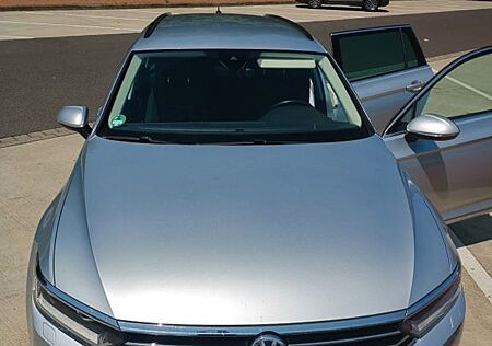 VW Passat Variant Volkswagen 2.0 TDI SCR 140kW DSG BMT Com...