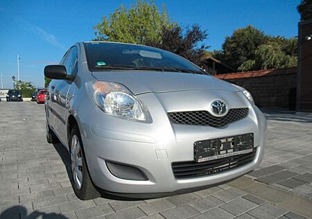 Toyota Yaris Cool 5L