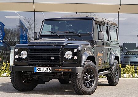 Land Rover Defender 110 SE Station Wagon - Black Design Pak