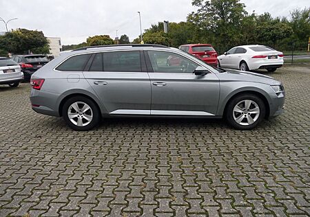 Skoda Superb 1.4 TSI DSG+Navi+Pano+ACC+3xKlima+Sound