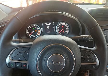 Jeep Renegade 1.0l T-GDI I3 Night Eagle Night Eagle