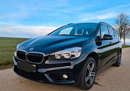 BMW 2er Active Tourer Gran Tourer 216i Sport Line AHK 7 Sitze