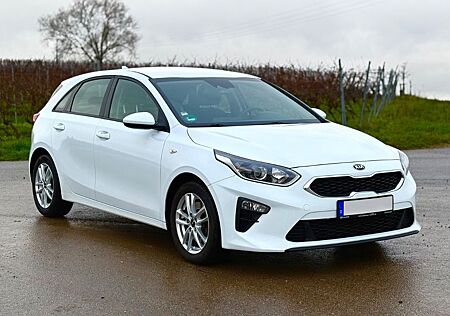 Kia Cee'd / Ceed 1.0 T-GDI 100 Edition 7 Edition 7