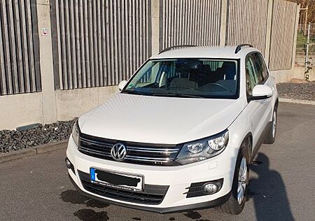 VW Tiguan Volkswagen 1.4 TSI 90kW BlueMotion Tech Trend & ...