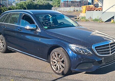 Mercedes-Benz C 220 d T -