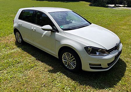 VW Golf Volkswagen 1.2 TSI BMT Comfortline Variant Comfortline