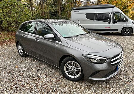 Mercedes-Benz B 180 Style 7G-DCT viel Ausstattung