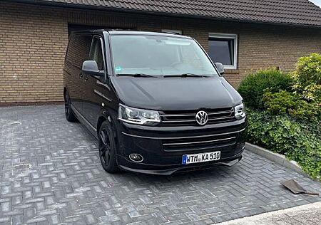 VW T5 Multivan Volkswagen Multivan BTDi 4Motion