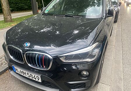 BMW X1 xDrive20i Automatik -