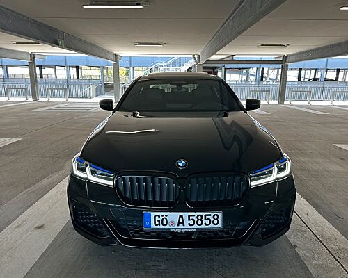 BMW 530 - i M Sport Sdach*HUD*Laser*ACC*360*