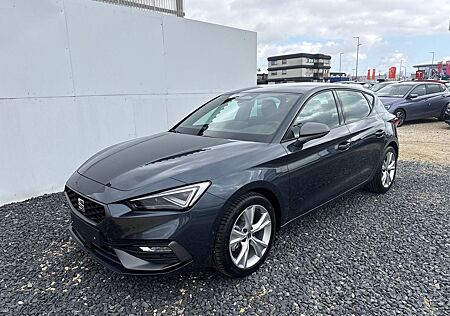 Seat Leon FR MATRIX NAVI AHK KESSY RFK SHZ PDC 1,5...