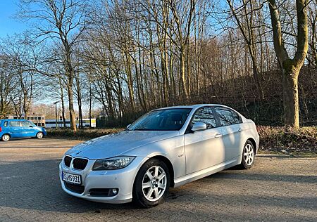 BMW 320i - LCI / Facelift