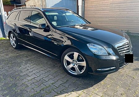 Mercedes-Benz E 250 CGI Kombi ELEGANCE AHK