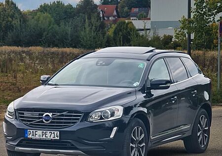 Volvo XC 60 XC60 D5 AWD Summum Geartronic Summum