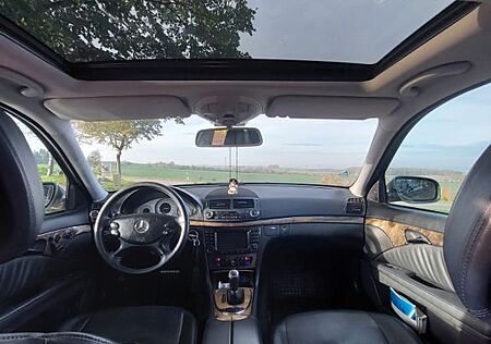 Mercedes-Benz E 320 CDI AVANTGARDE Avantgarde