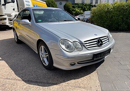 Mercedes-Benz CLK 200 Kompressor AUTOMATIK TÜV 01/2027