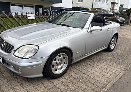 Mercedes-Benz SLK 200 Kompressor Tüv neu bis 2028