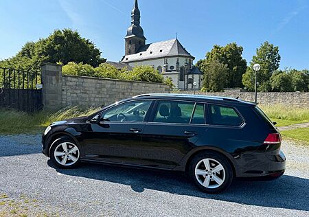 VW Golf Volkswagen 1.6 TDI Variant Comfortline + Standheizung