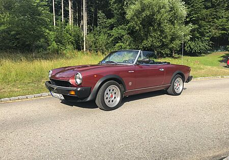 Fiat 124 Spider Volumex, 3. Hd., Top