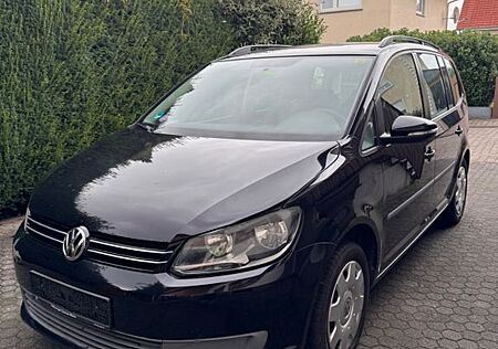 VW Touran Volkswagen 1.2 TSI Trendline BlueMotion Technolo...
