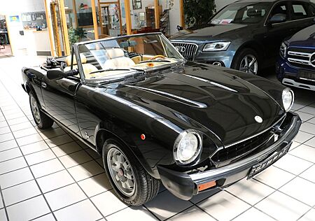 Fiat 124 Spider Pinifarina Spider Europa (124 DS)