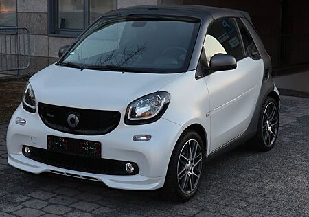 Smart ForTwo cabrio Brabus EXCLUSIV JBL NAVI KAM.