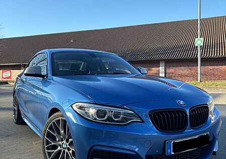 BMW 240 M240i Coupé -