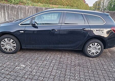 Opel Astra Sports Tourer 2.0 CDTI Sport Automatik...